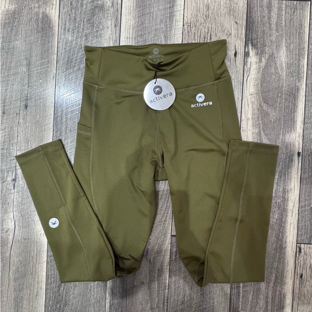 NWT Leggings